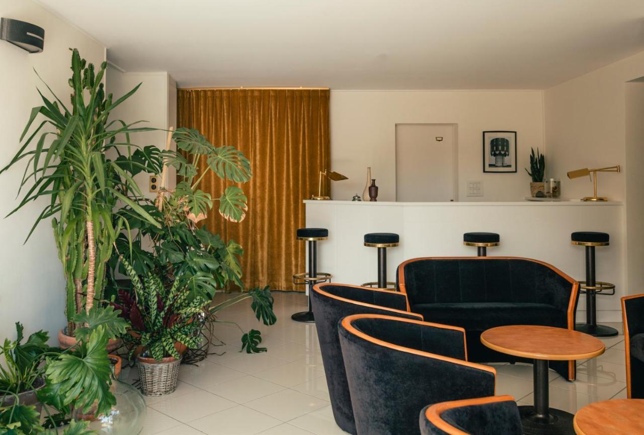 Hotel Le Temeraire Charolles Bagian luar foto